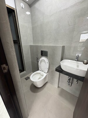 Bathroom in 1 BHK Apartment at Raymond Ten X Habitat, Swastik Garden – for Sale