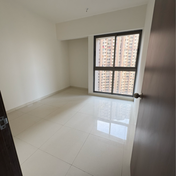 Room in 2 BHK Apartment at Runwal Eirene Phase 2, Majiwada – for Sale