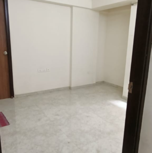 Room in 1 BHK Apartment at Lodha Amara Wing 40 And 41, Sandoz Baug – for Sale