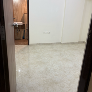 Room in 1 BHK Apartment at Lodha Amara Wing 40 And 41, Sandoz Baug – for Sale