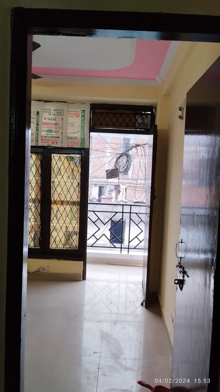 Room, paryavaran complex 2 Bedroom 900 Sq.Ft. Builder Floor In Paryavaran Complex Delhi 9278230