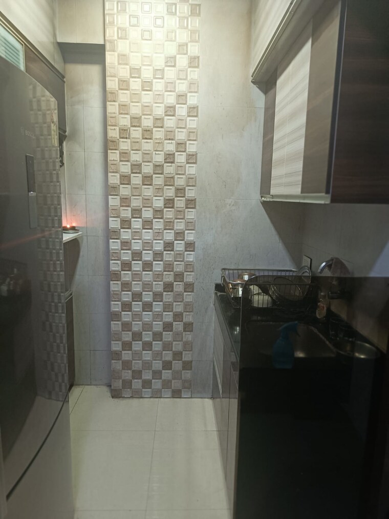 Bathroom, shah-royale 2 Bedroom 1215 Sq.Ft. Apartment In Kharghar Navi Mumbai 9278238