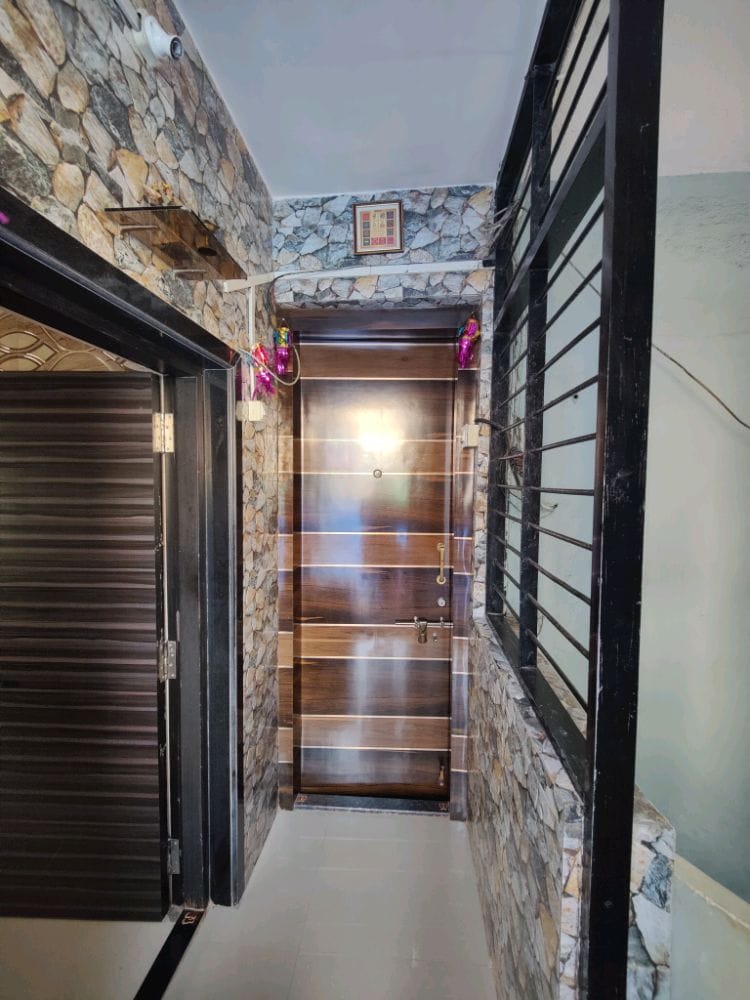 1 BHK + Extra Room Apartment For Rent in Iris CHS