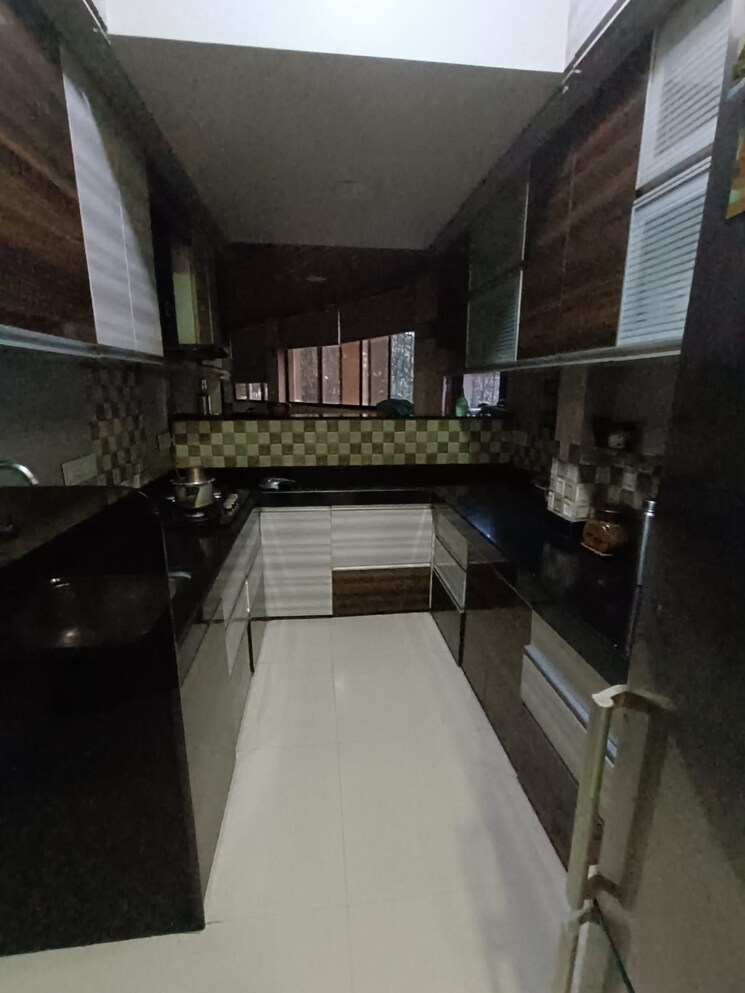 Balcony, siddhi-gayatri-heritage 3 Bedroom 1700 Sq.Ft. Apartment In Kharghar Navi Mumbai 9278242