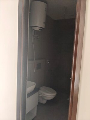 Bathroom in 3 BHK Apartment at HLP Palmillas, Vip Road – for Rent