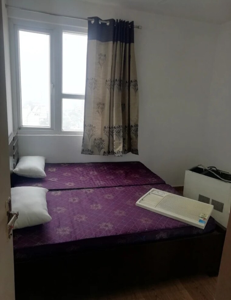 Bedroom, tulip-lemon 1 Bedroom 444 Sq.Ft. Apartment In Sector 69 Gurgaon 9278286