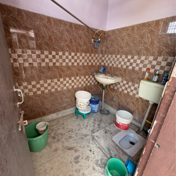 Attached Bathroom in 2 BHK Penthouse at Sector 02 – for Rent