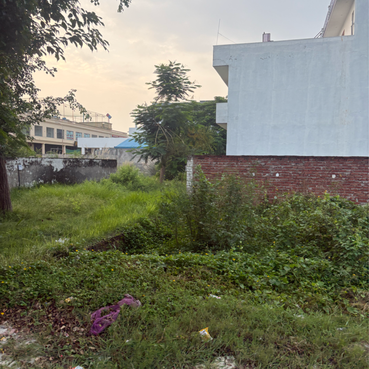 Garden, ngk-kahlon-garden-city  1485 Sq.Ft. Plot In Vrindavan Yojna Lucknow 9278293