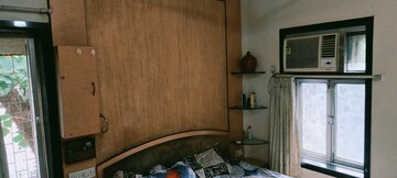 Furnished Amenities in 1 BHK Apartment at Andheri West – for Rent