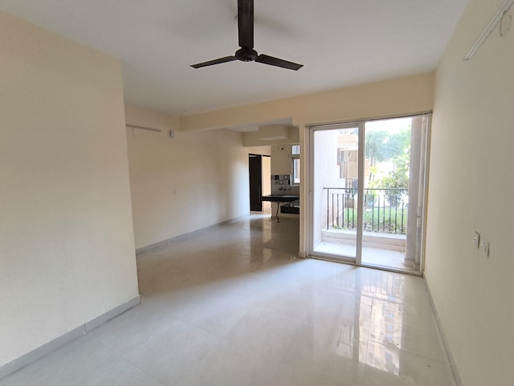 Room, signature-the-serenas 2 Bedroom 724 Sq.Ft. Apartment In Sohna Sector 36 Gurgaon 9278313