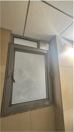 Building Lobby in 3 BHK Apartment at Kalpataru Immensa, Kolshet Road – for Rent