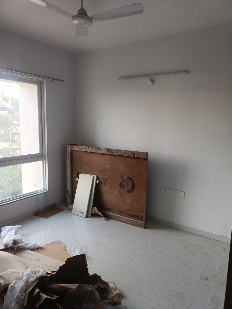 Room, paya-chs-aundh 3 Bedroom 1000 Sq.Ft. Apartment In Aundh Pune 9278322