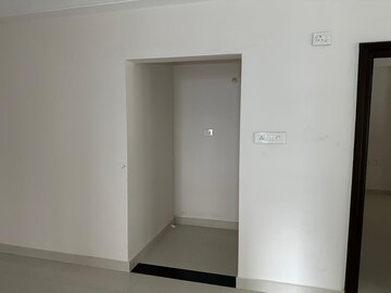 Room in 4 BHK Apartment at SMR Vinay Iconia Hyderabad, Kondapur – for Sale