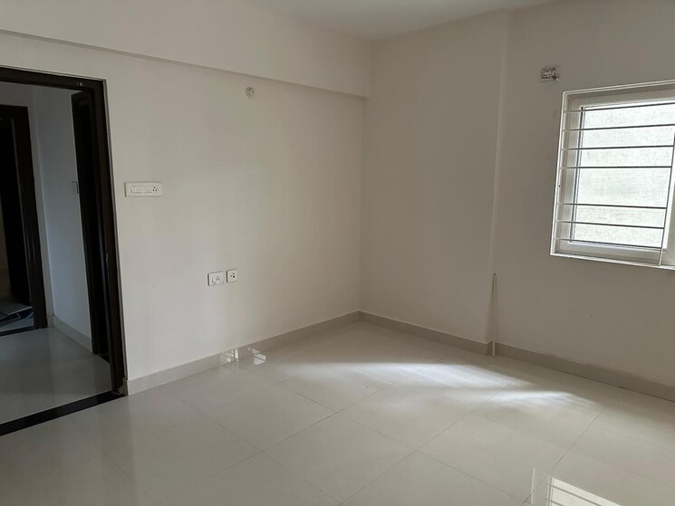 Room, smr-vinay-iconia-hyderabad 4 Bedroom 2925 Sq.Ft. Apartment In Kondapur Hyderabad 9278384