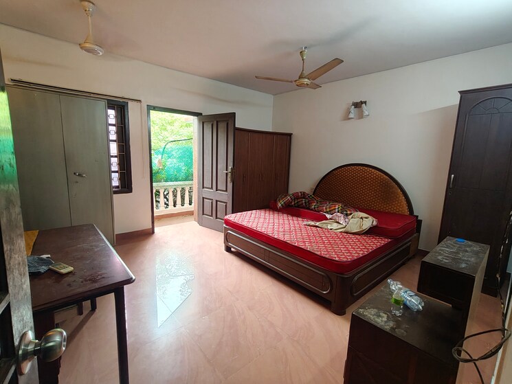 Master Bedroom, west mambalam Commercial Office Space 7000 Sq.Ft. In West Mambalam Chennai 9278397