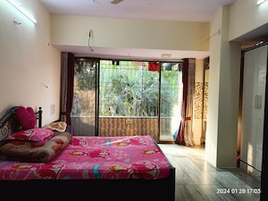 Bedroom in 4 BHK Apartment at Vashi – for Sale