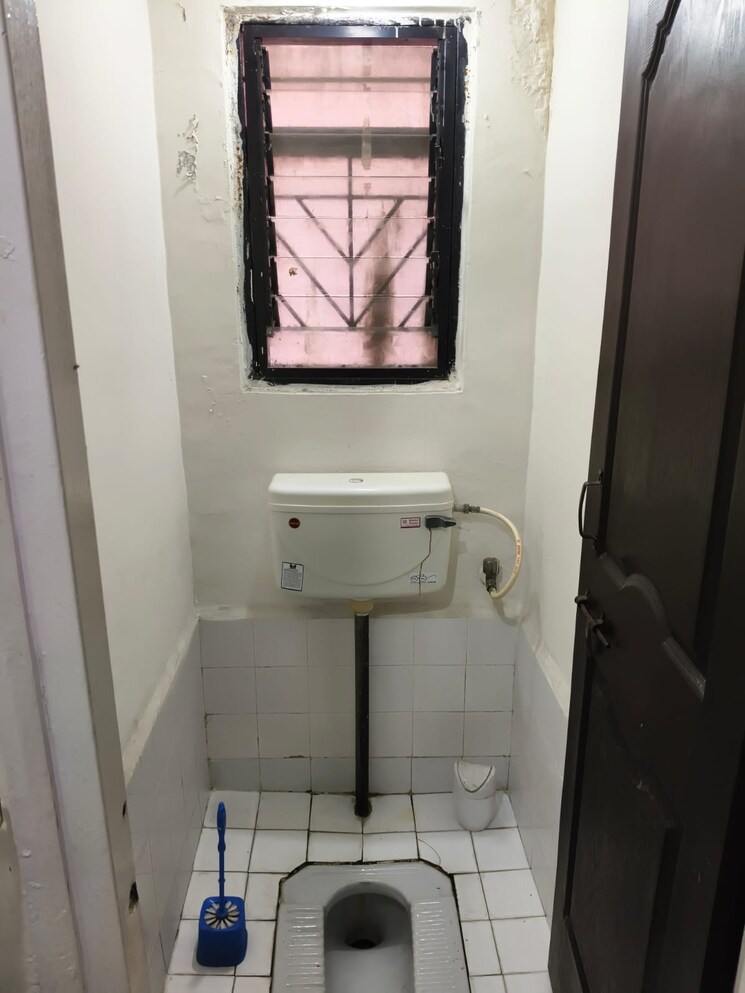 Attached Bathroom, rahul-terrace 1 Bedroom 640 Sq.Ft. Apartment In Koregaon Park Pune 9278415