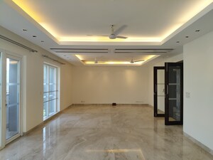 Room in 4 BHK Builder Floor at Boutique Residential Apartments A 3 2, Vasant Vihar – for Rent