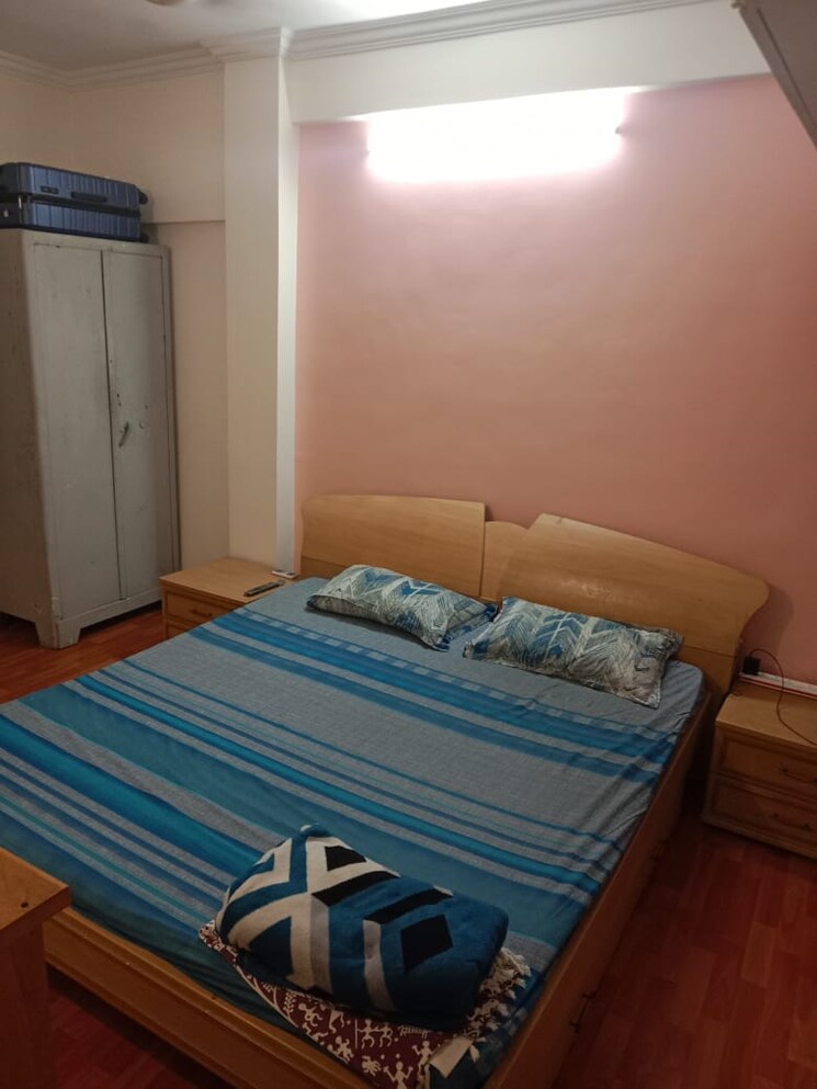 Bedroom, popular-heights 1 Bedroom 500 Sq.Ft. Apartment In Koregaon Park Pune 9278423