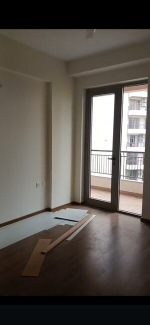 Room in 3 BHK Apartment at Chintels Serenity, Sector 109 – for Rent