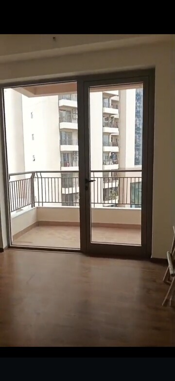 Room in 3 BHK Apartment at Chintels Serenity, Sector 109 – for Rent