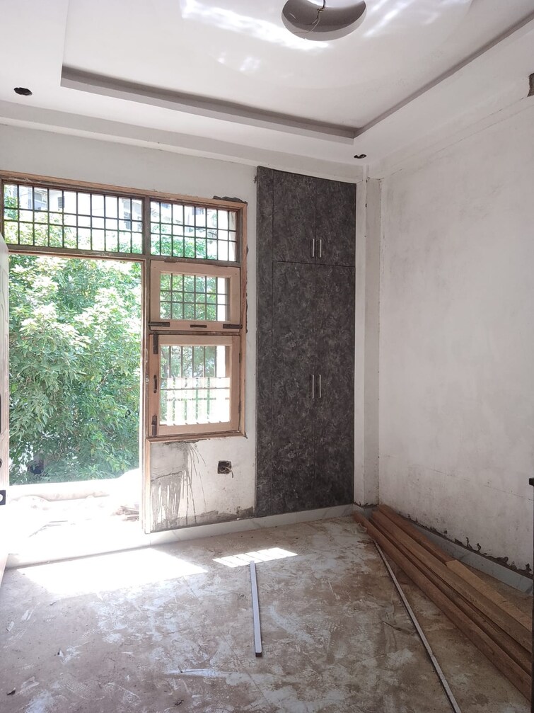 Cover Image, shastri nagar 3 Bedroom 40 Sq.Mt. Independent House In Shastri Nagar Ghaziabad 9278481