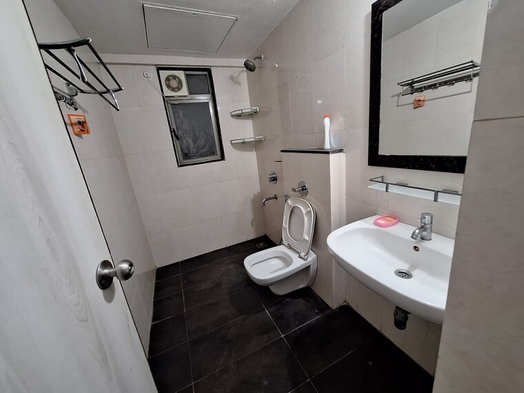 Attached Bathroom, lodha-palava-exotica 2 Bedroom 969 Sq.Ft. Apartment In Dombivli East Thane 9278489