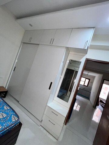 Furnished Amenities in 3 BHK Builder Floor at Patiala Road – for Rent