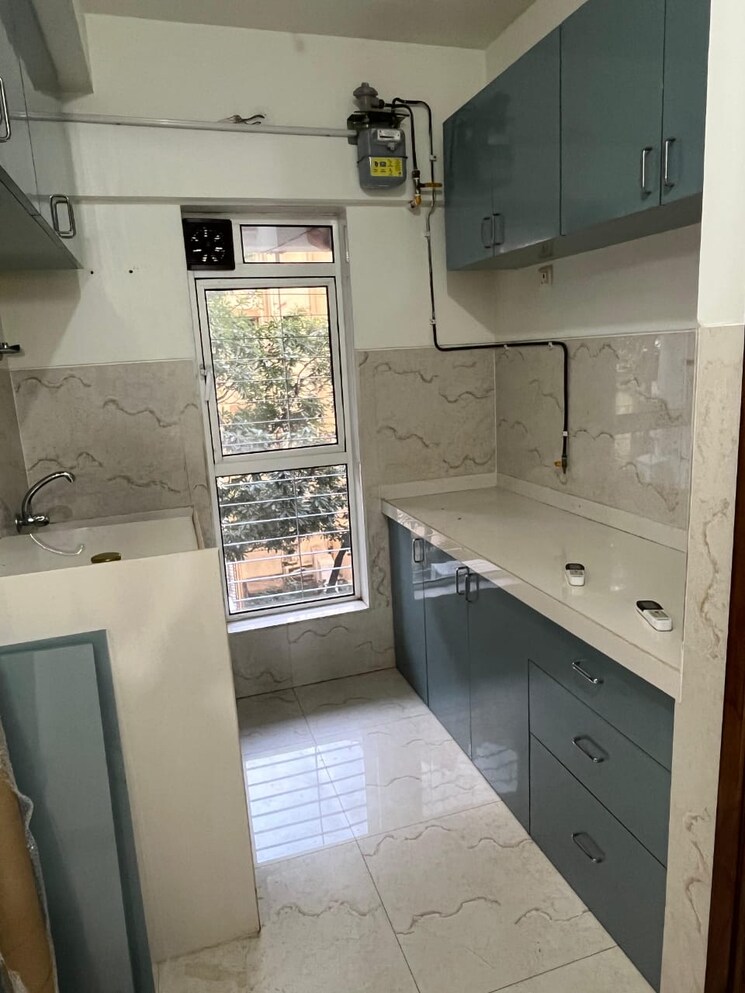 Kitchen, chandak-cornerstone 2 Bedroom 581 Sq.Ft. Apartment In Worli Mumbai 9278505