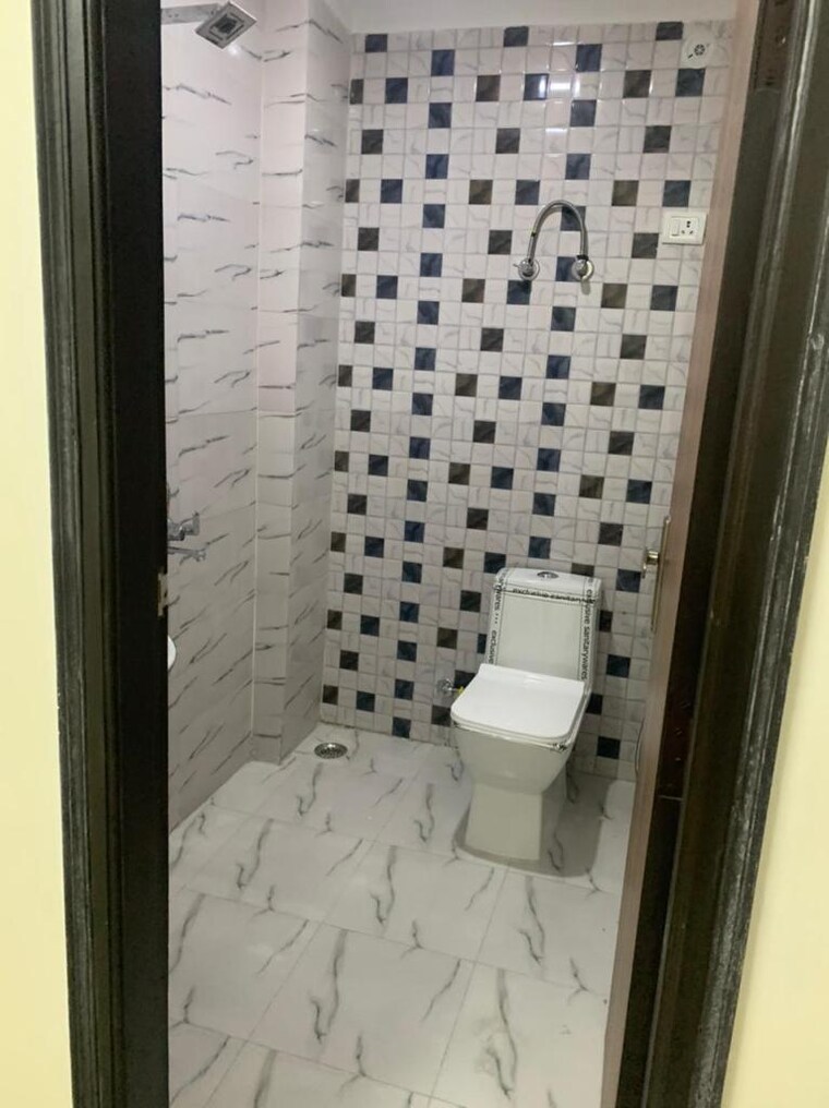 Bathroom, grah-greenview-apartments 1 Bedroom 650 Sq.Ft. Apartment In Kasturi Nagar Dehradun 9278564