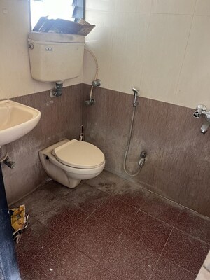 Bathroom in 2 BHK Apartment at Lodha Primo, Parel – for Rent