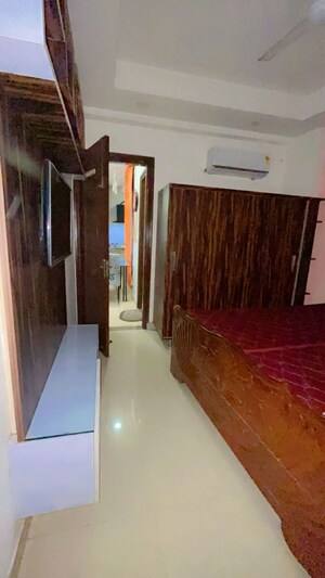 Building Lobby in 2 BHK Builder Floor at Dun Palm City Villas, Patthri Bagh – for Rent