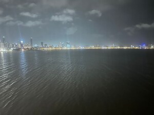 Swimming Pool in 4 BHK Apartment at Sagar Mahal, Walkeshwar – for Sale