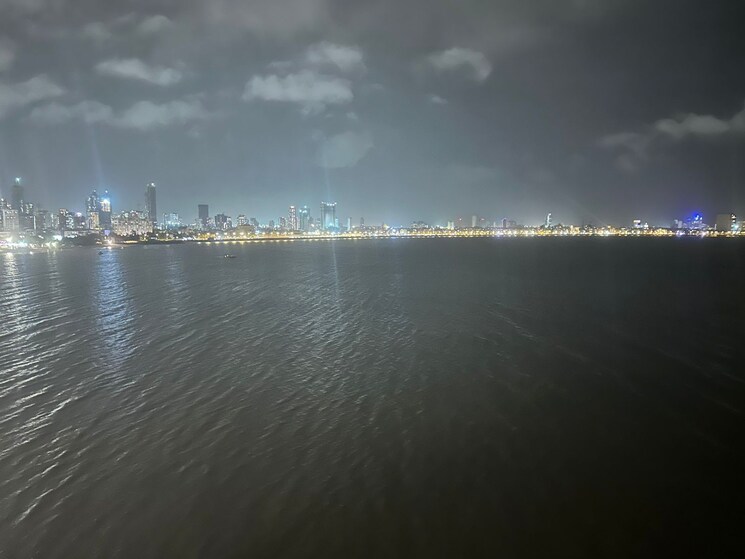 Swimming Pool, sagar-mahal 4 Bedroom 2000 Sq.Ft. Apartment In Walkeshwar Mumbai 9278608