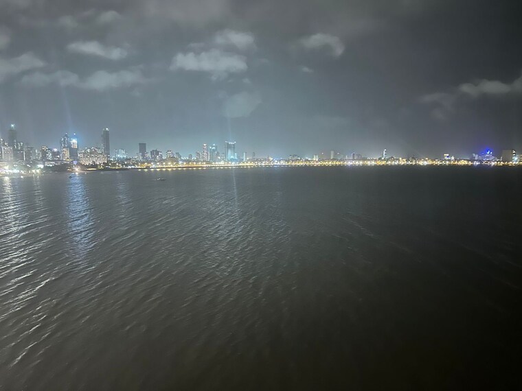 Swimming Pool, sagar-mahal 4 Bedroom 2000 Sq.Ft. Apartment In Walkeshwar Mumbai 9278608