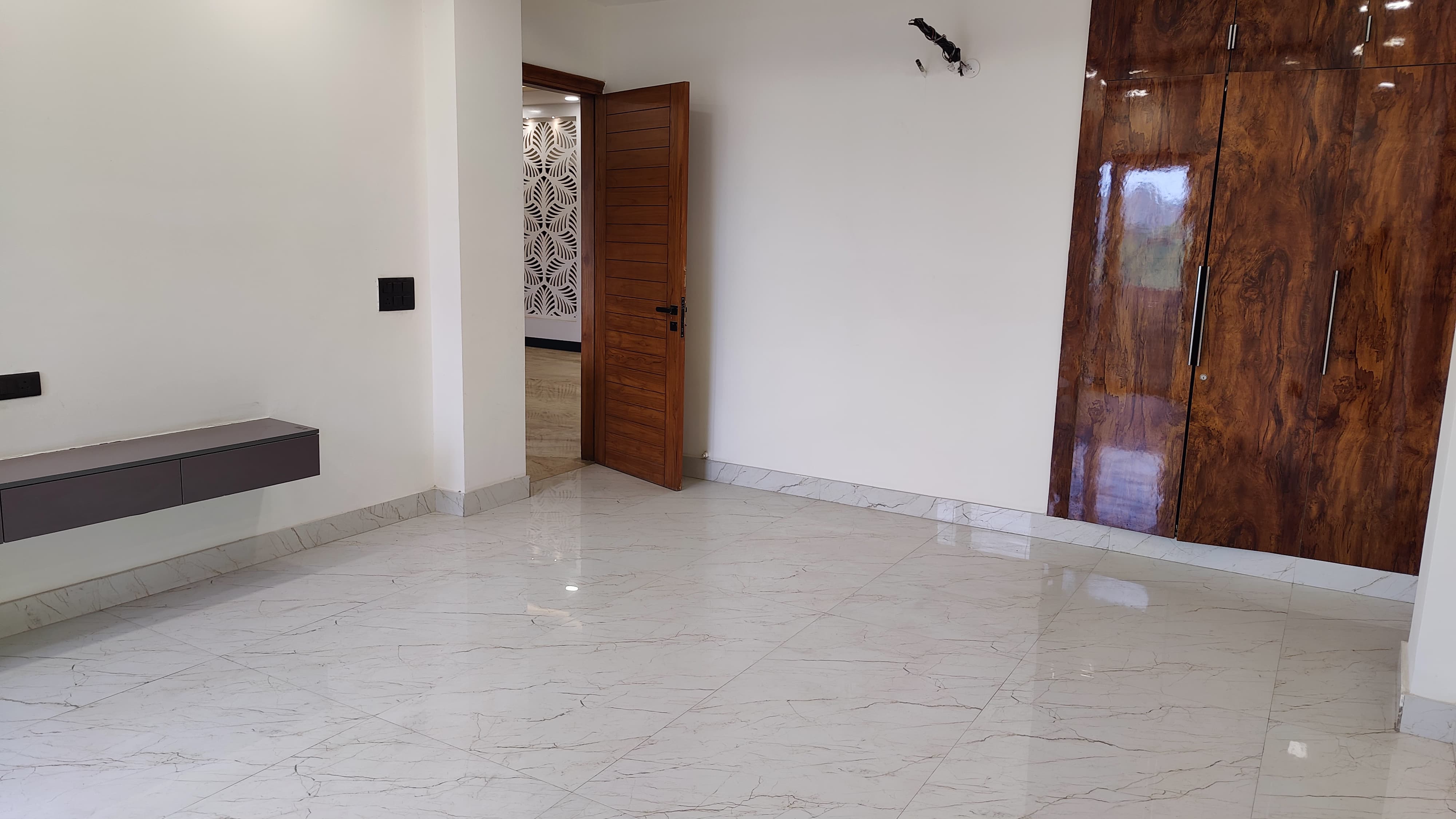 4 BHK + Pooja Room Builder Floor For Rent in Green Fields Colony
