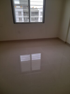 Room in 3 BHK Apartment at Om Tropica, Ravet – for Rent