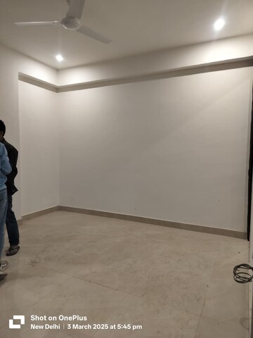 Room in 2 BHK Builder Floor at Palm Residency Chhatarpur, Chattarpur – for Rent
