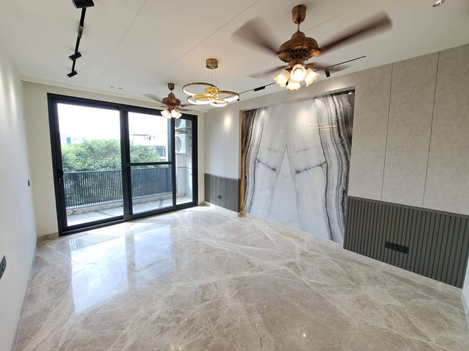 3 BHK + Servant Room Apartment For Sale in Emaar The Palm Drive-The Premier Terraces