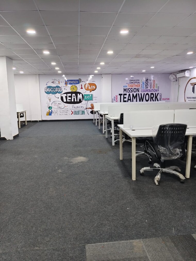 Team Area, sector 63 Commercial Office Space 3000 Sq.Ft. In Sector 63 Noida 9278769