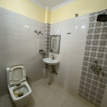 Bathroom in 3 BHK Builder Floor at Chattarpur – for Rent