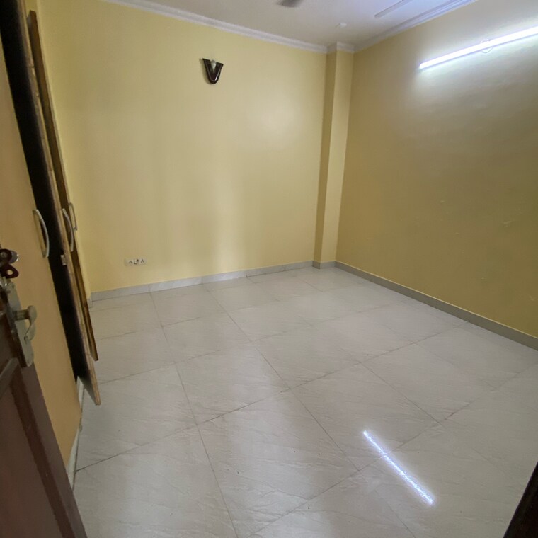 Room, chattarpur 3 Bedroom 1200 Sq.Ft. Builder Floor In Chattarpur Delhi 9278816