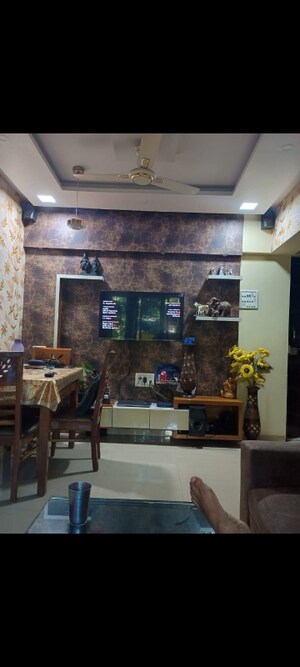2 BHK Apartment For Rent in PNK Winstone, Mira Road
