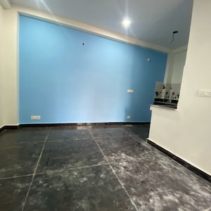 Room in 1 BHK Builder Floor at Chattarpur – for Rent