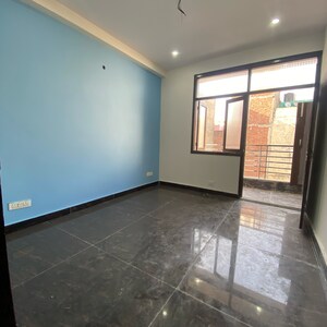 Room in 1 BHK Builder Floor at Chattarpur – for Rent