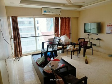 Living Room in 3 BHK Apartment at Ekta Iris, Khar West – for Rent