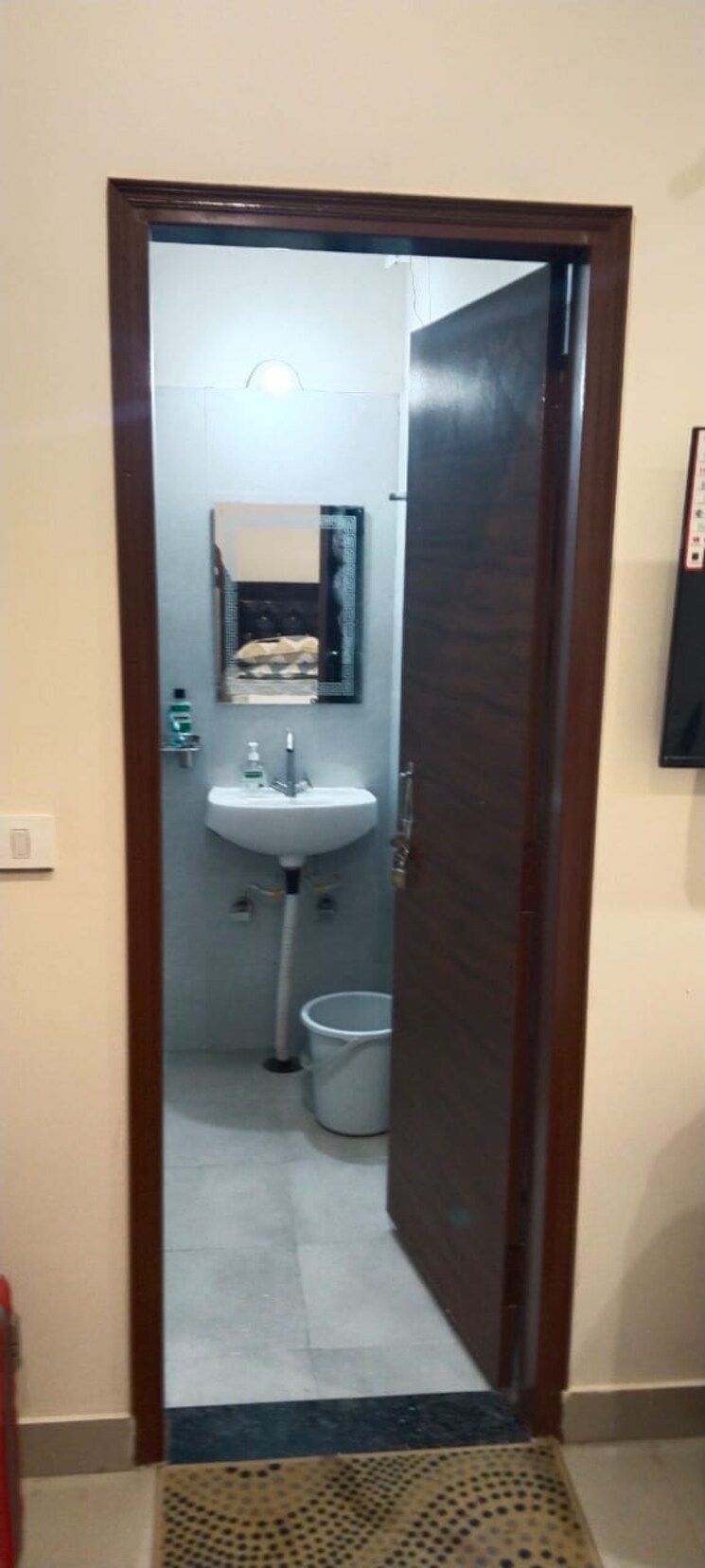 Bathroom, unitech-south-city-ii 2 Bedroom 1150 Sq.Ft. Builder Floor In Sector 50 Gurgaon 9278835