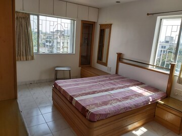 Master Bedroom in 3 BHK Apartment at Vyas Ranjeet Heights, Rambaug Colony – for Rent