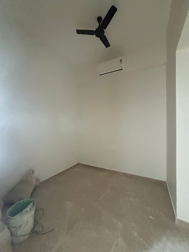 Room, omkar-alta-monte 5 Bedroom 5632 Sq.Ft. Apartment In Malad East Mumbai 9278865