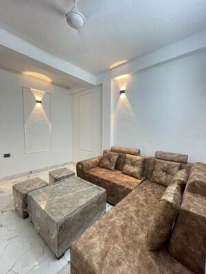 Living Room in 1 BHK Builder Floor at Chattarpur – for Rent